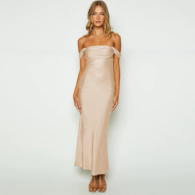 Lorena - Langes Satinkleid mit überschnittenen Schultern