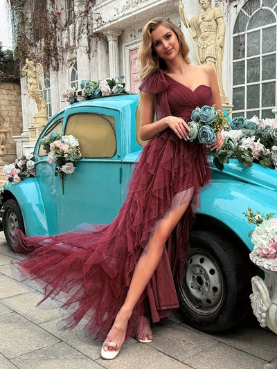 Elegantes Ärmelloses Sommerkleid – Asymmetrische Nackenlinie, Hoher Vorder