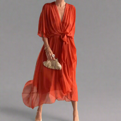 Dorselinde | Elegantes Maxikleid mit Femininem Ausschnitt