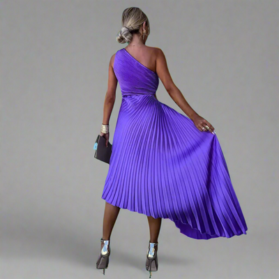 Drosmara | Midi Kleid mit eleganter Schulterfreiheit