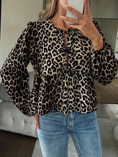 Leoprint Damenbluse mit Schleifendetail – Feminin, Auffällig & Trendbewusst