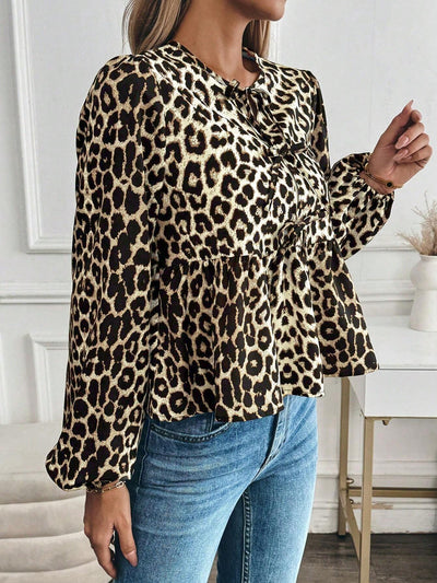 Leoprint Damenbluse mit Schleifendetail – Feminin, Auffällig & Trendbewusst