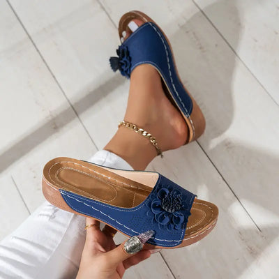 Pantolette Weiß Elegante Sandalen mit Blumen-Detail, Bequem & Leicht