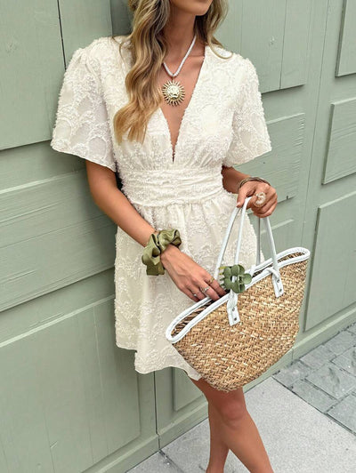 Anna – Sommerkleid Damen Kurzarm Tailliert Strukturiert Leicht