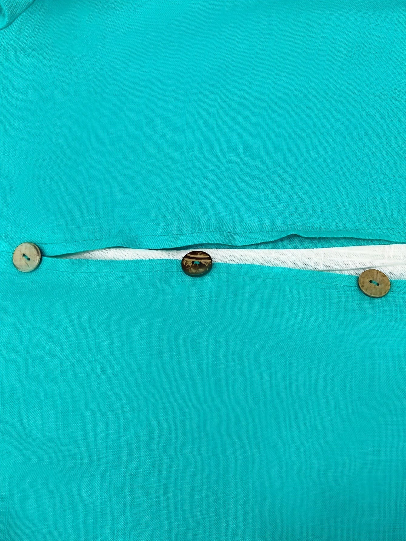 Hochwertiges Retro-Leinenhemd – Sommerbluse mit Knopfleiste