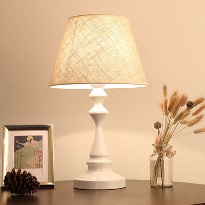 AetherGlow - Moderne Tischlampe