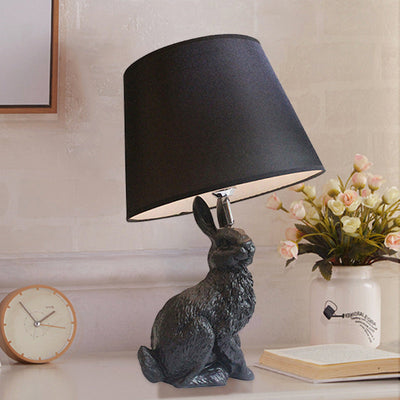 Luna - Bunny Schreibtischlampe mit konischer Schirm
