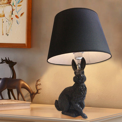 Luna - Bunny Schreibtischlampe mit konischer Schirm