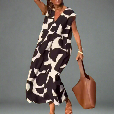 Daniela | Trendiges Kleid mit V-Ausschnitt