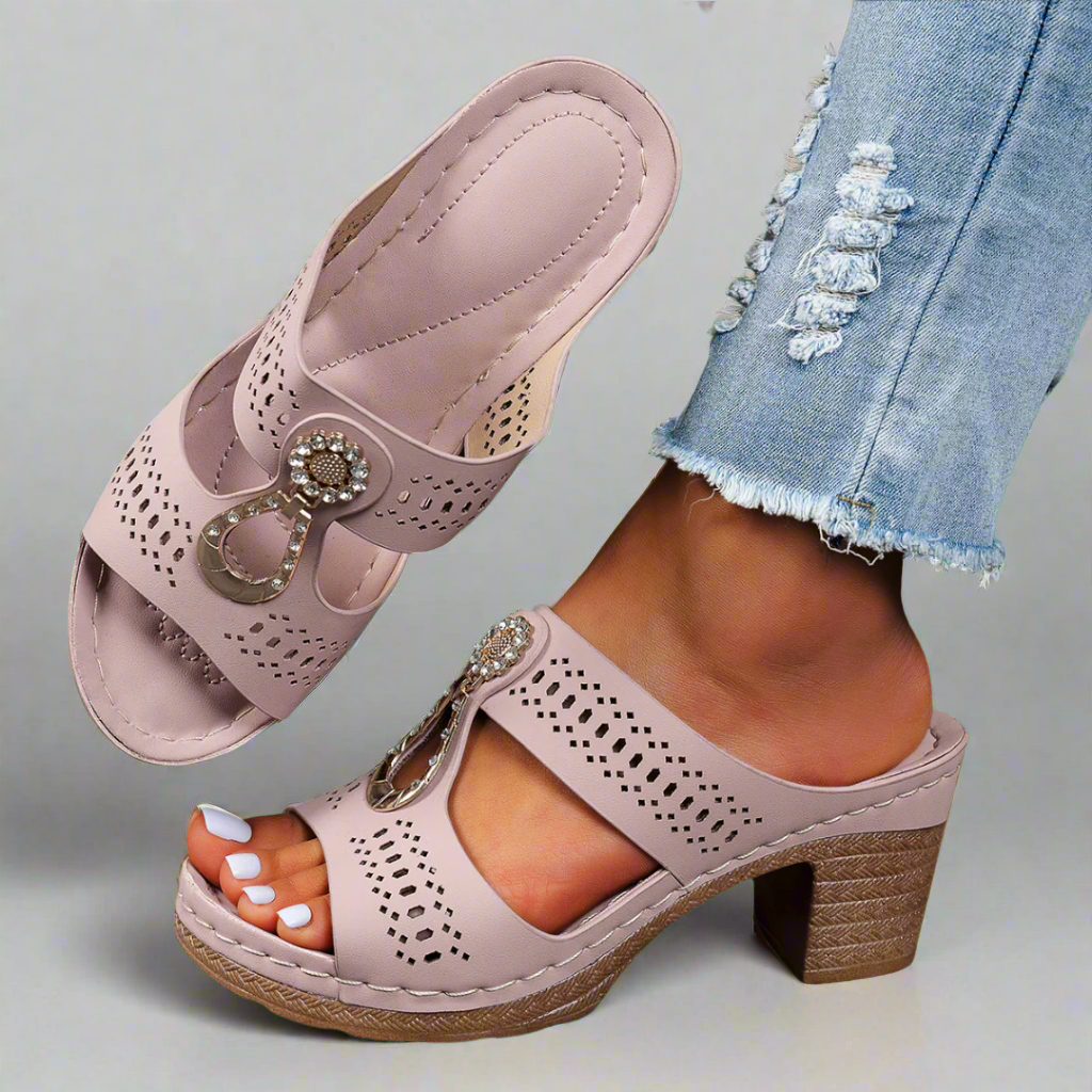 Albrechtine | Orthopädische Sandalen mit Strass-Komfort