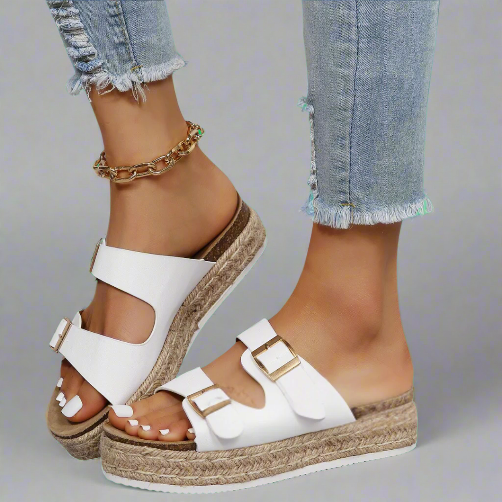 Elfriede | Sandalen aus glänzendem Premiumleder