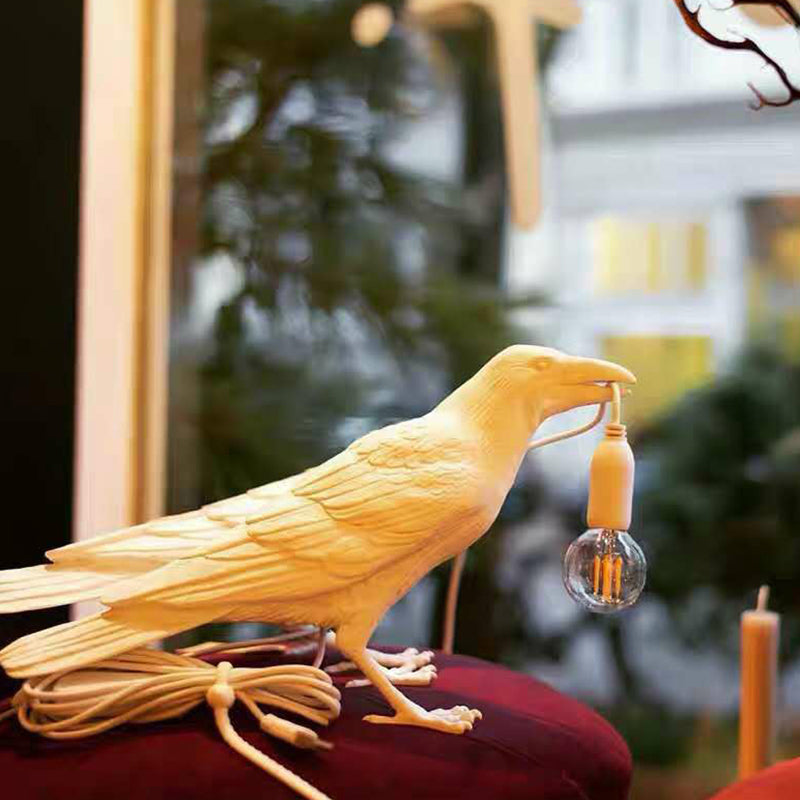 Aviora – künstlerische Vogel-Tischlampe