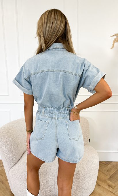 Trendiger Kurzarm-Denim-Jumpsuit mit Hemddesign – Mila