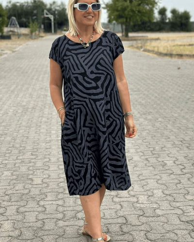 Nelia | Sommerkleid mit Rundhalsausschnitt und schönem Print