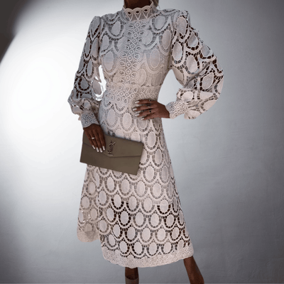 Alice | Maxikleid aus handgefertigter Spitze für besondere Anlässe