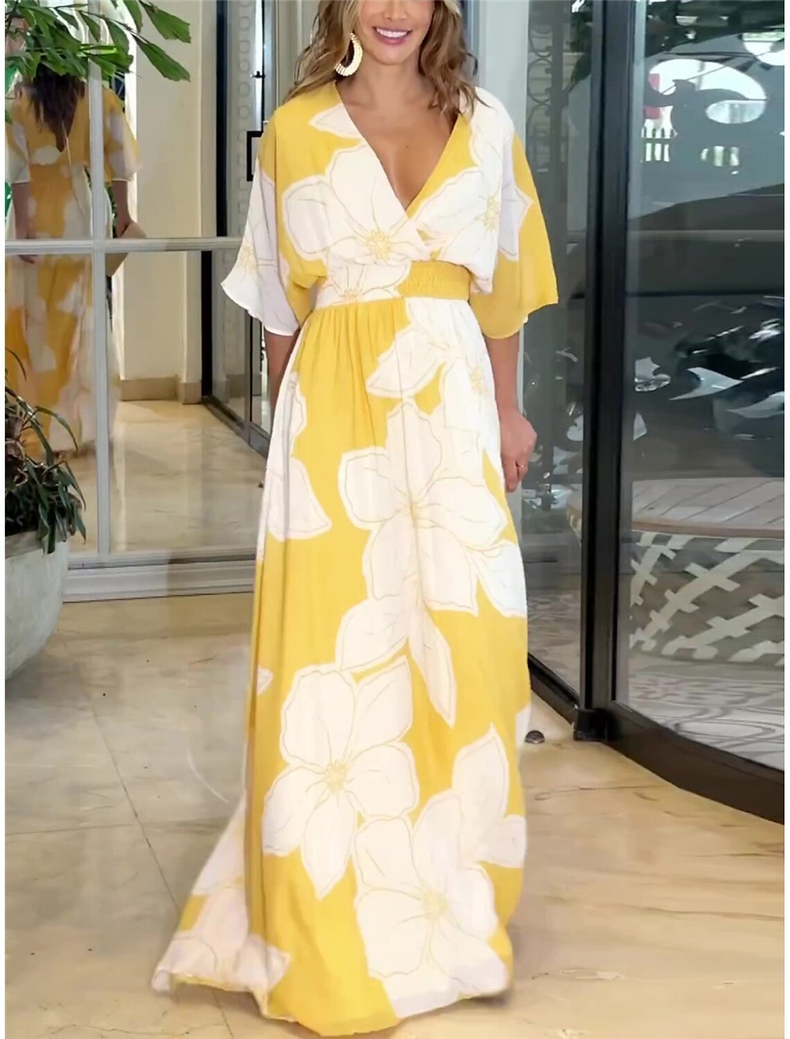 Damen Maxikleid mit Blumenmuster – Eleganter Sommer-Look für Urlaub und Alltag
