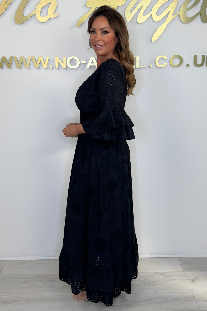 Boho Maxikleid mit Rüschenärmeln und Stickerei