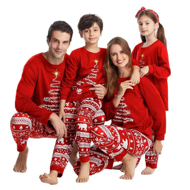 Passendes Weihnachts Pyjama Set für die ganze Familie
