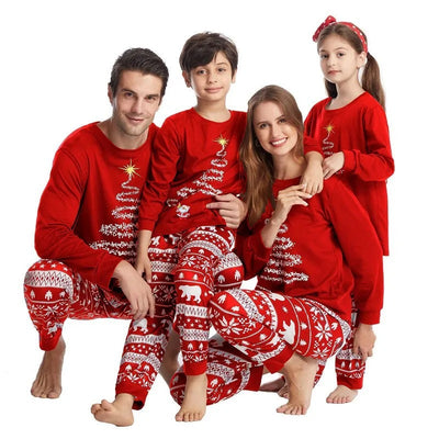 Passendes Weihnachts Pyjama Set für die ganze Familie