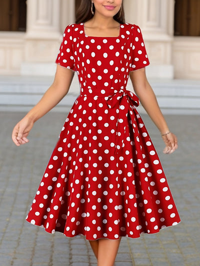 Elegantes Polka-Dot-Sommerkleid – Karree-Ausschnitt, Kurzarm, Figurschmeichelnd