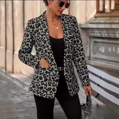 Joy – Leopard Print Damenjacke im Slim Fit