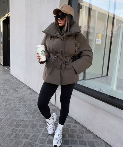 STELLINA® | ELEGANTE KURZE DAUNENJACKE