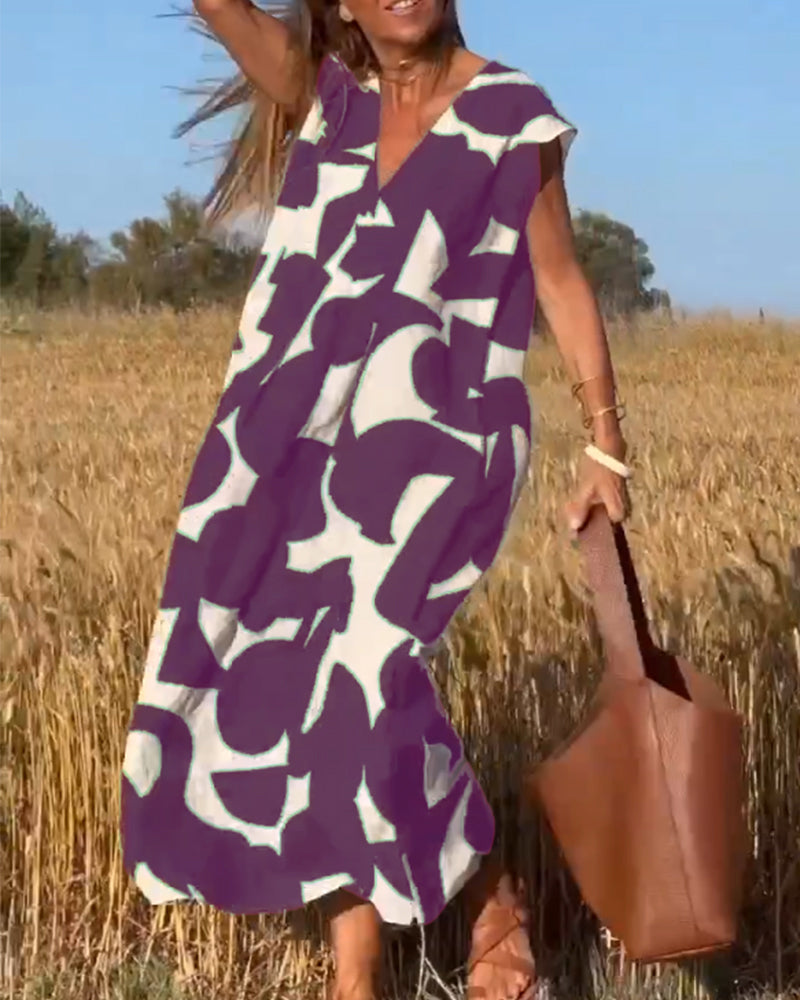 NAOMI | Gestreiftes Maxikleid mit V-Ausschnitt und A-Linien-Schnitt für einen Urlaubslook