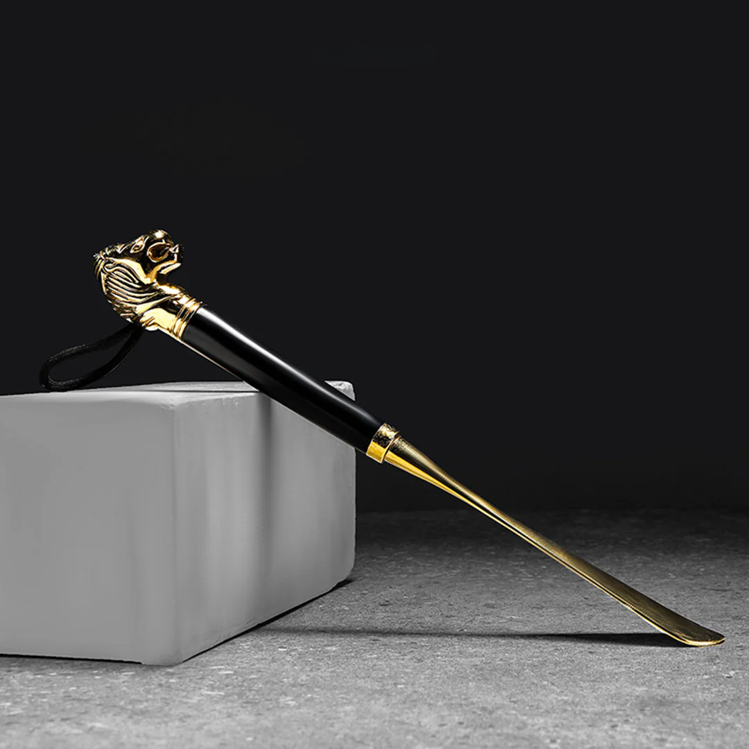 Königlicher Hosenbügel