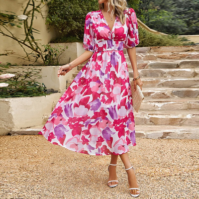 Floretta – modisches Blumen-Kleid mit fließender Passform