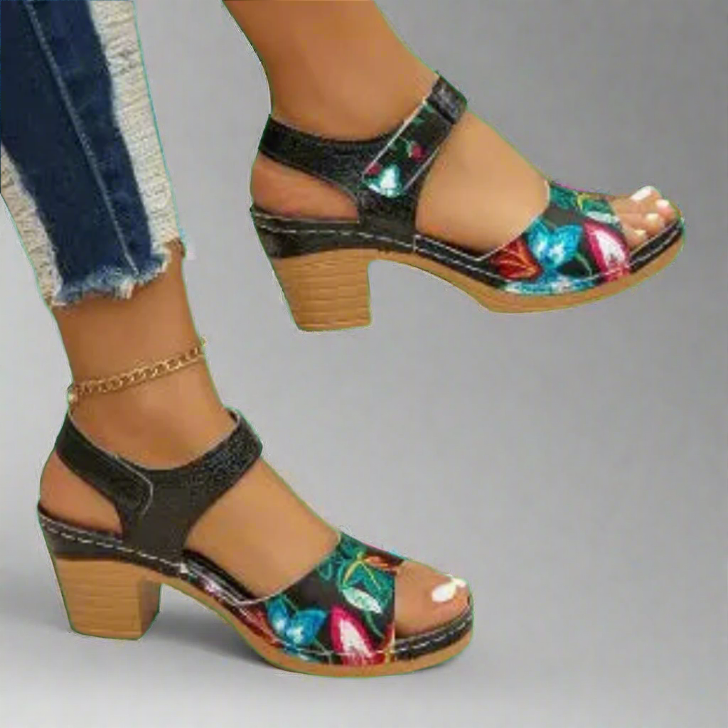 Marisa | Handgefertigte Peep-Toe Sandalen aus Premium-Material