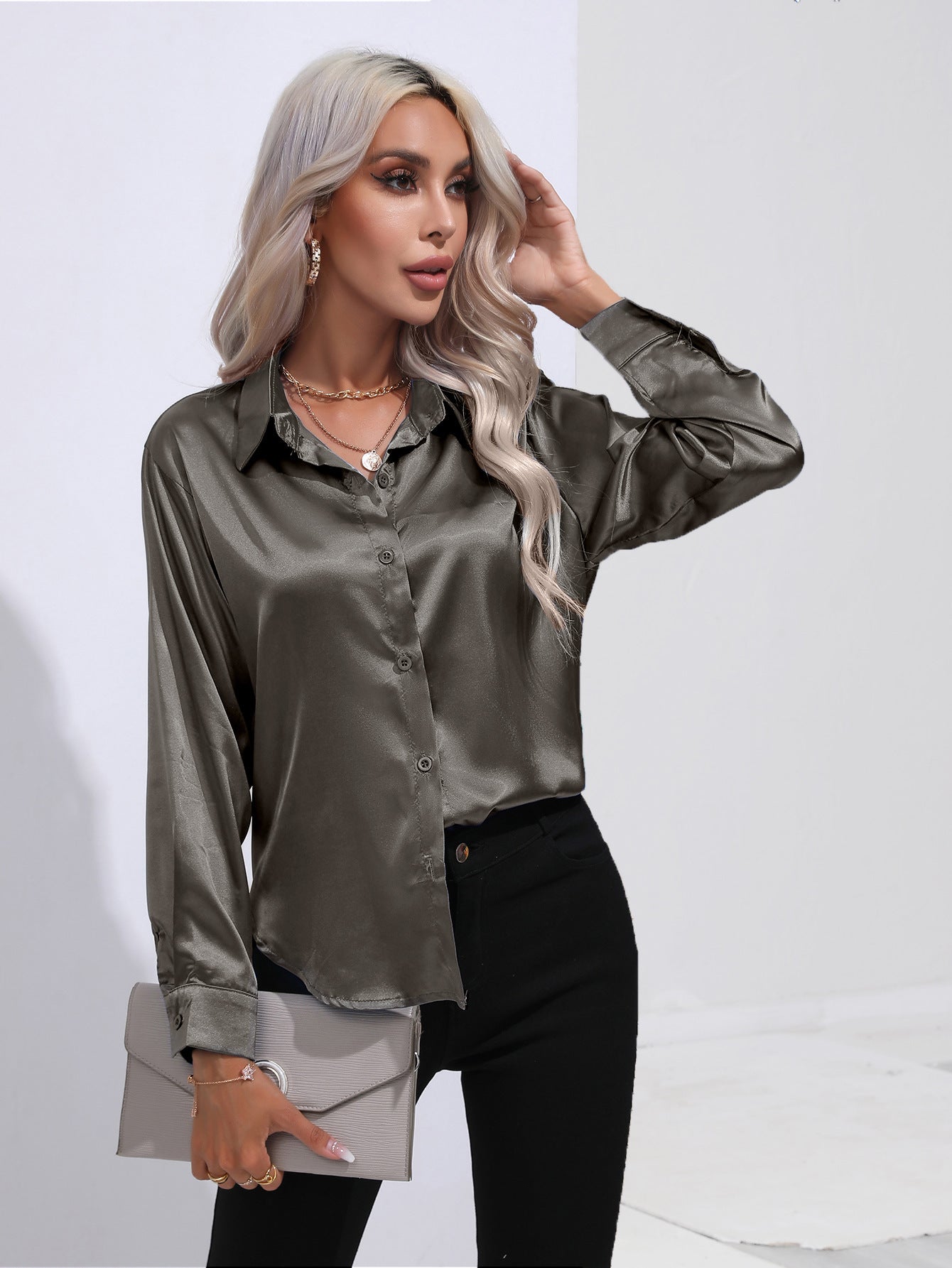 Hayley – Satinbluse für Damen