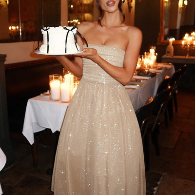 Amelia – Elegantes Damenkleid mit Pailletten und Doppellagigem Design