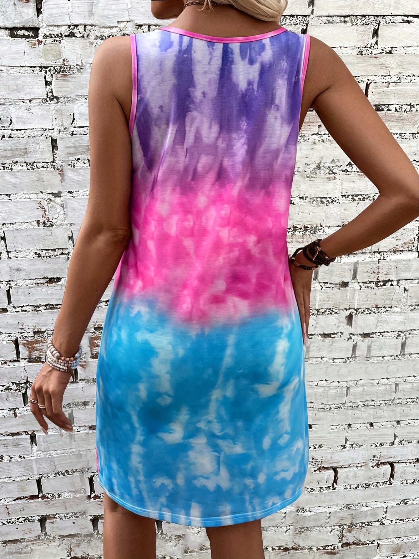 Elegantes Tie-Dye-Kleid – V-Ausschnitt, weich & bequem, für Alltag & Freizeit
