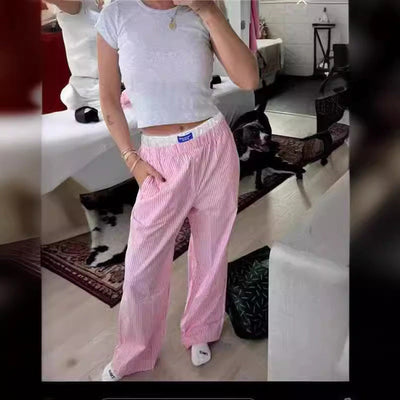 Melissa – Breite Hose mit vertikalen Streifen und elastischem Bund