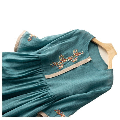 Lisa – Künstlerisches Ethno-Kleid aus Leinen und Baumwolle mit Stickerei