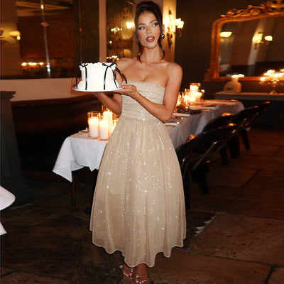 Amelia – Elegantes Damenkleid mit Pailletten und Doppellagigem Design