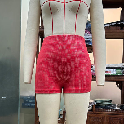 Helen – Glänzende Heiße Shorts für Damen