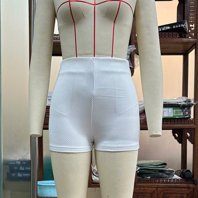 Helen – Glänzende Heiße Shorts für Damen