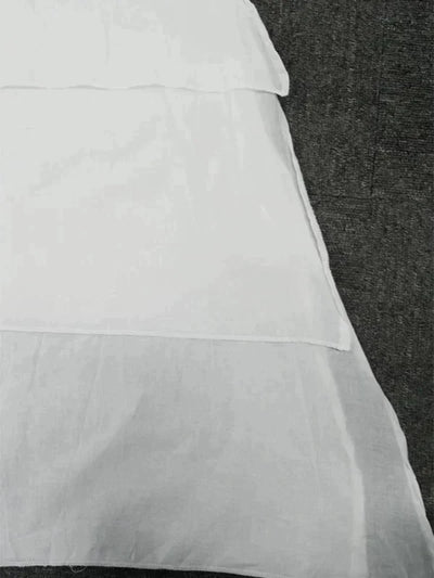 Asymmetrisches lagen-look kleid mit lockerer passform