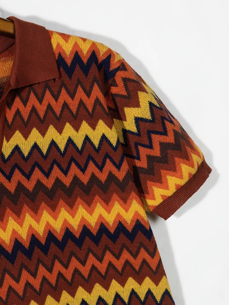 Retro-Strickpolo mit Zickzack-Muster