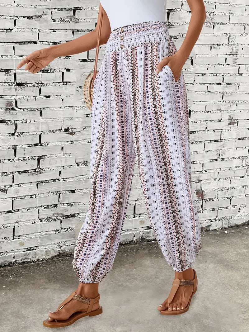 Boho-Chique Damenhose mit grafischem Druck – Solara
