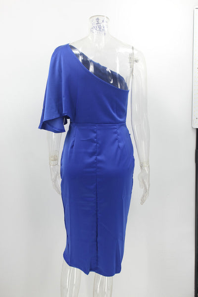 Christine – Elegantes Asymmetrisches Abendkleid