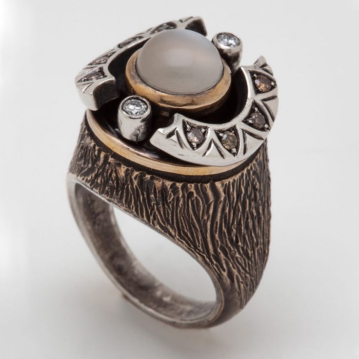 Bildhauer Ring mit braunem Vintage Mondstein