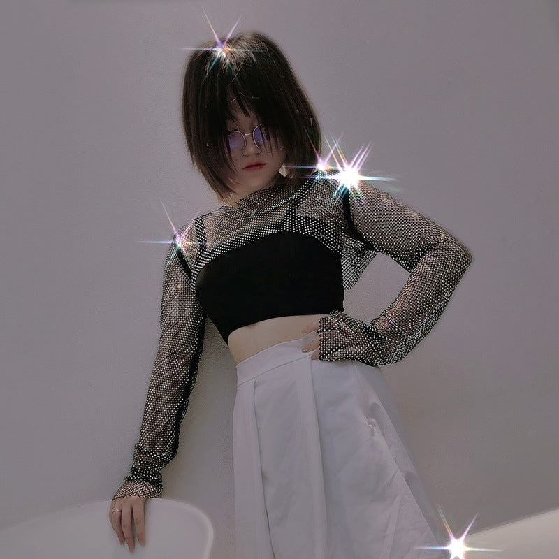 Melanie – Glänzendes Netzhemd mit Strasssteinen