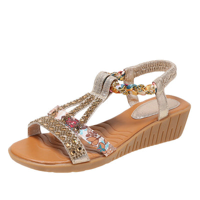 Harriet – Sommerliche Keilsandalen mit Strass und Peep-Toe