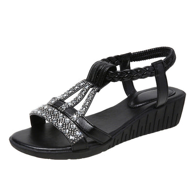 Harriet – Sommerliche Keilsandalen mit Strass und Peep-Toe