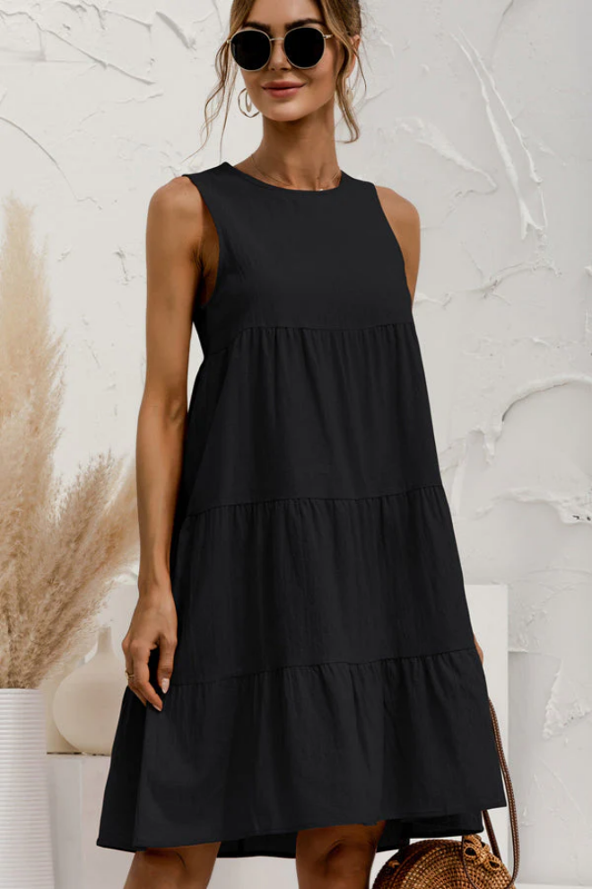 Anika – Ärmelloses Minikleid mit Rundhalsausschnitt und Raffungen