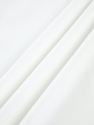 Zeitloses Quadratausschnittkleid