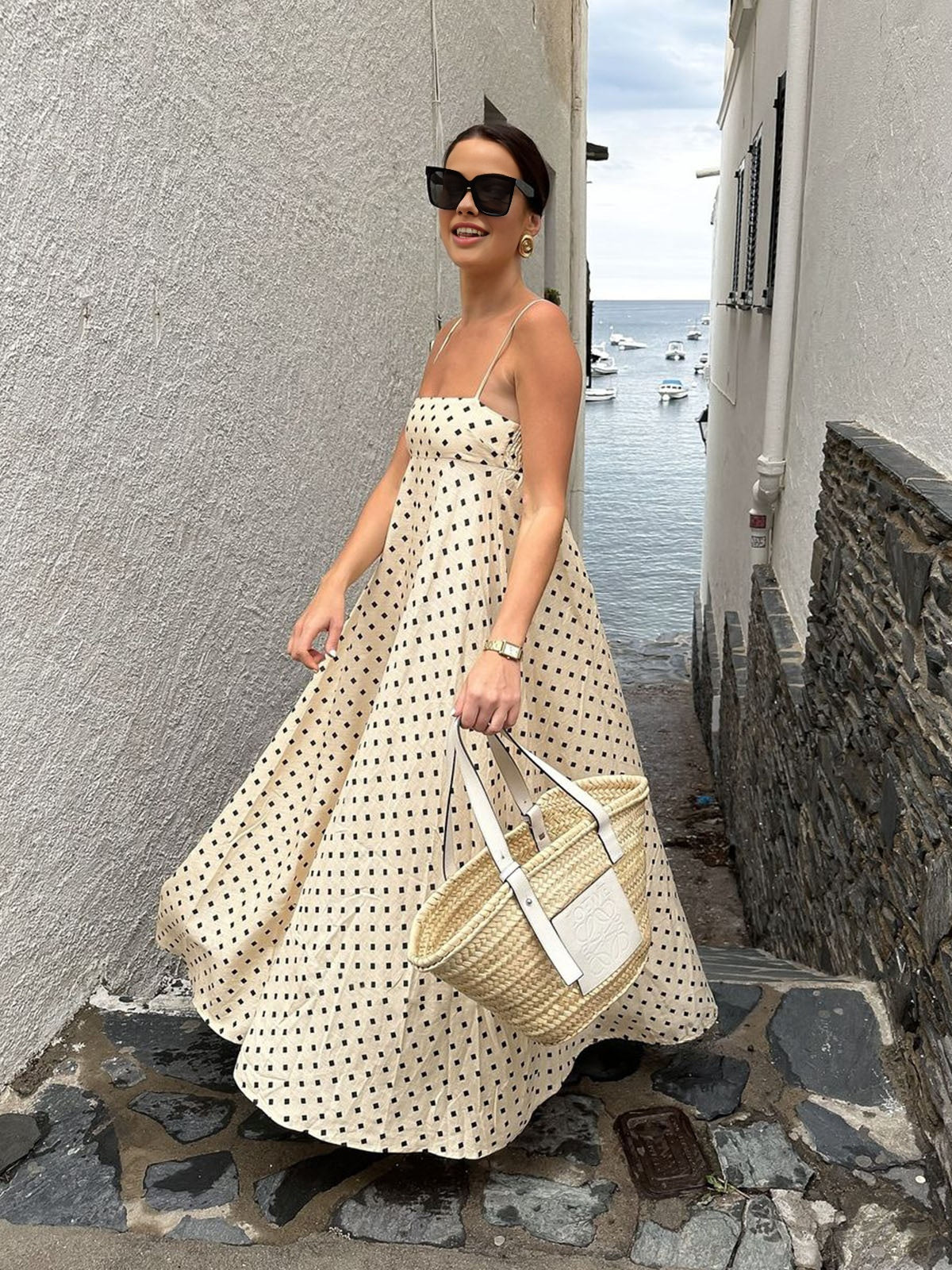 Sommerliches Maxikleid mit Spaghettiträgern – Blumenkleid