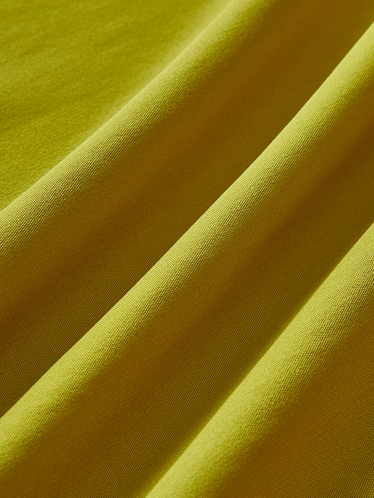 Maxi Sommerkleid mit Neckholder & Beinschlitz – Elegant & Luftig